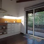 Dos Violetas Tatil Evi Mocanal